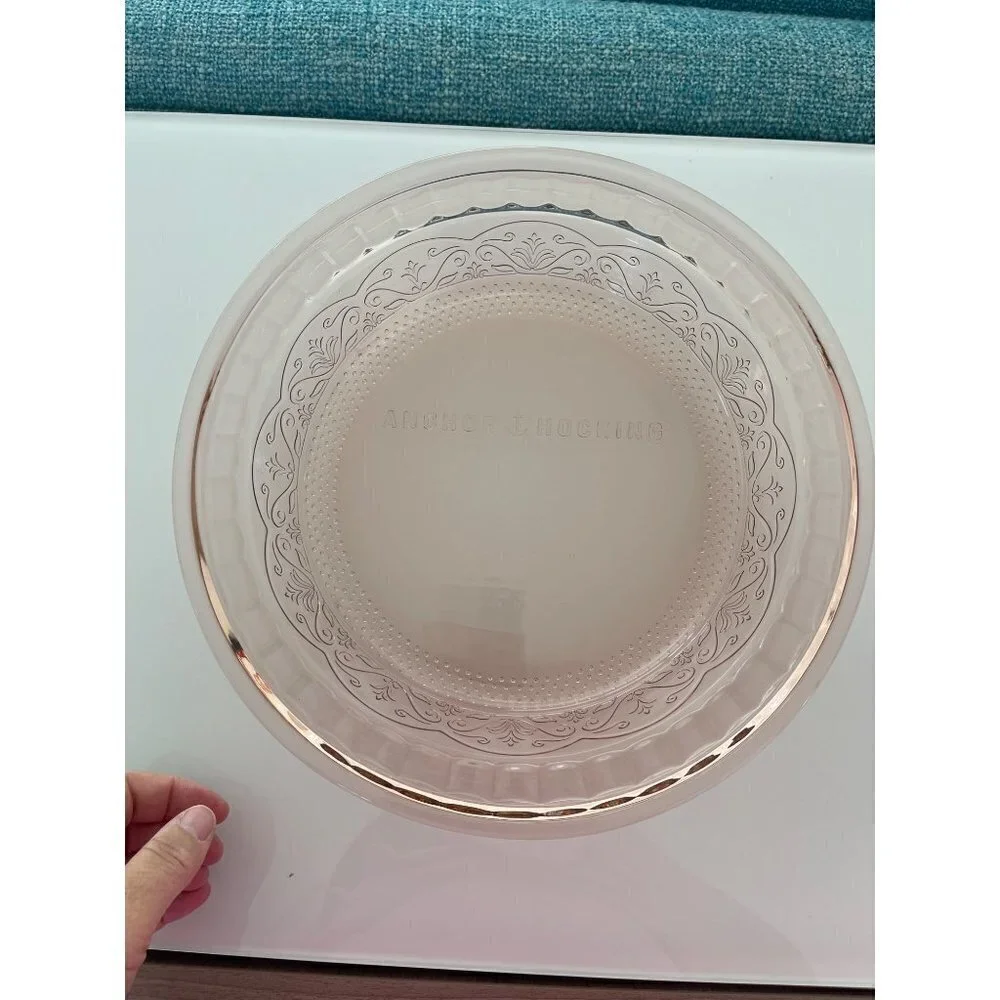 Anchor Hocking Vintage Cake Pie Dish Clear Rose Glass Laurel Embossed 9.25 USA